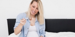 7 quy tắc dinh dưỡng vàng cho mẹ bầu ốm nghén