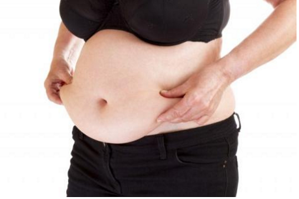 Rối loạn chuyển hóa gây ra hiện tượng béo phì ở người bị đa nang buồng trứng.
